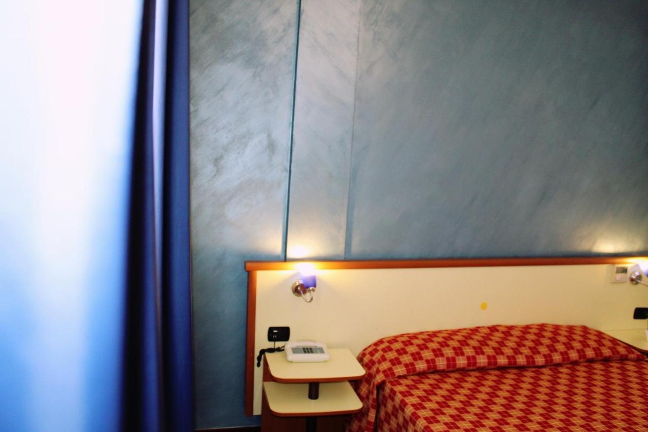 Hotel Miravalle ริเบรา ภายนอก รูปภาพ