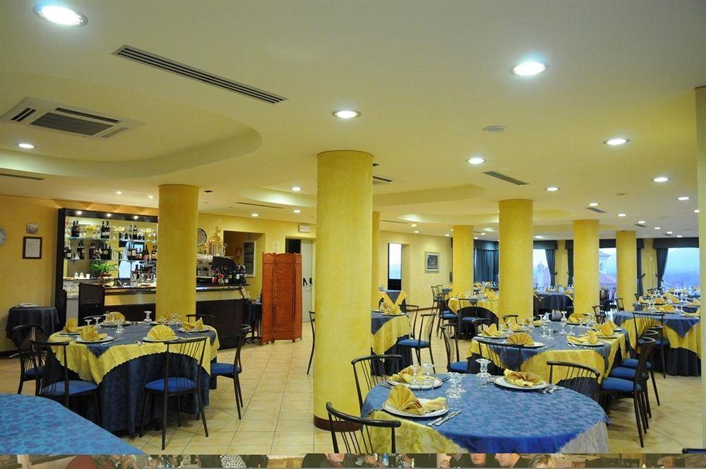 Hotel Miravalle ริเบรา ภายนอก รูปภาพ